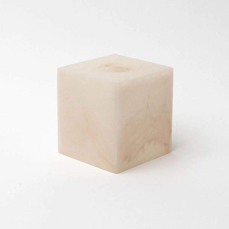 Luna Tissue Box