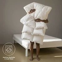 Luxurious White Down & Feather Duvet