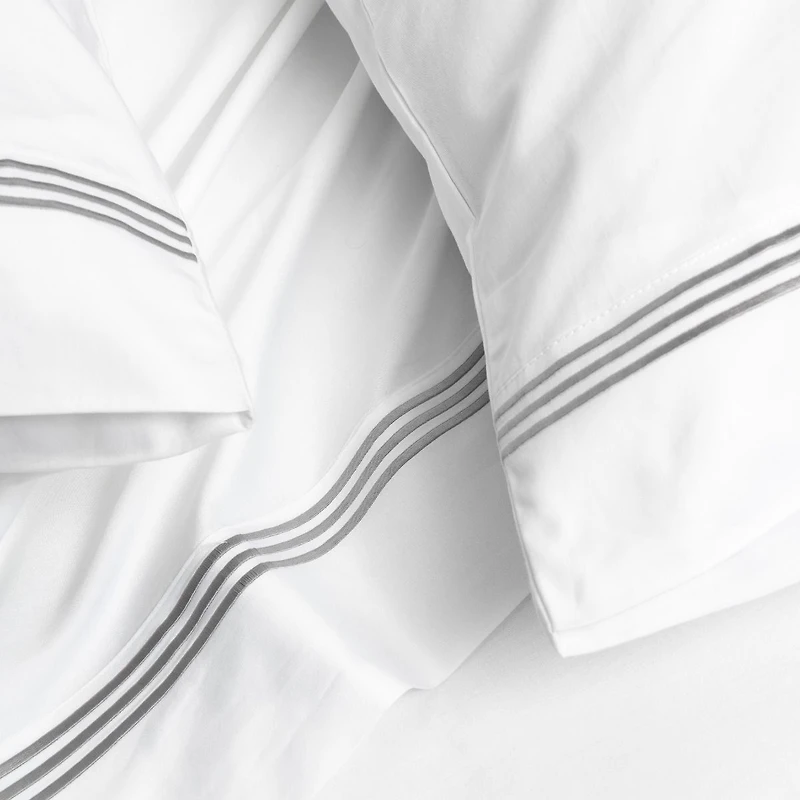 Palace Hotel Set of 2 Pillowcases