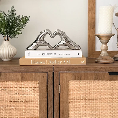 Sculpture en forme de main en geste d'amour par Torre & Tagus - Argent