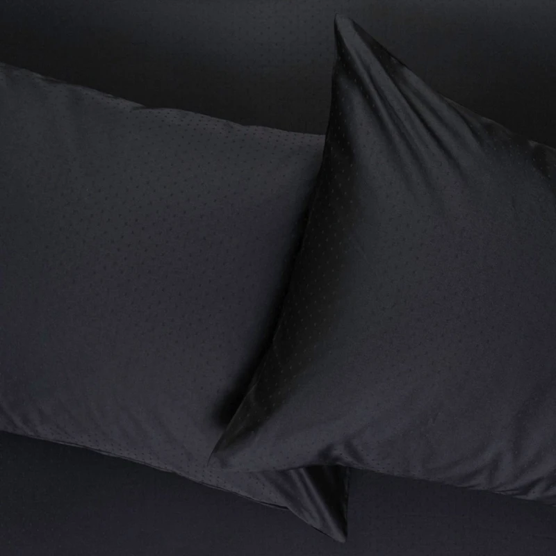 Swiss Dot Sheet Set