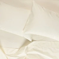 Swiss Dot Sheet Set