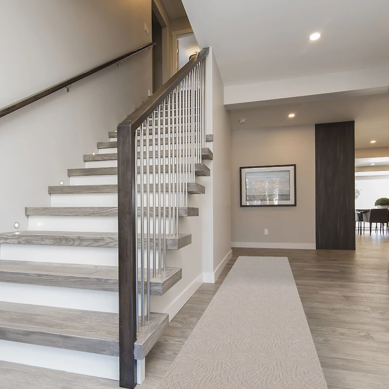 Soleil Light Grey Runner