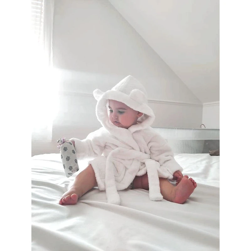Organic Baby Bath Robe by Beba Canada