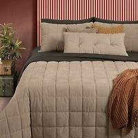 Brunelli Corduroy Quilt