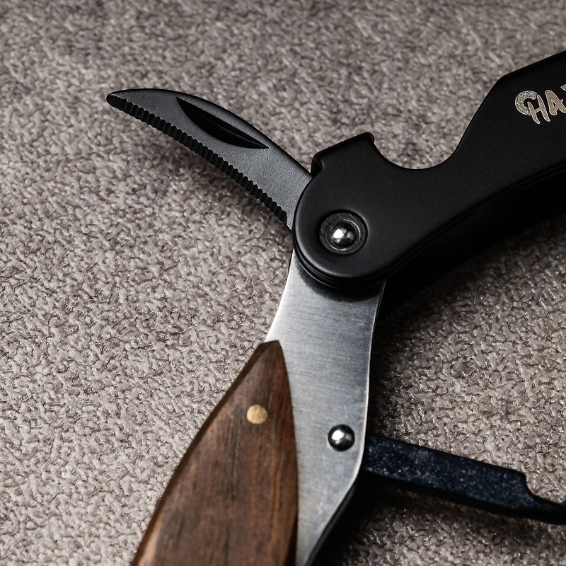 Hazaki Bottle Opener - Walnut