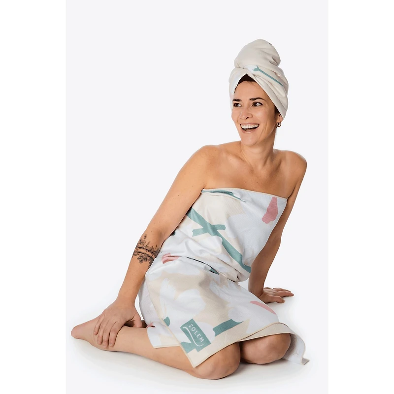 Microfiber Breezy Marguerite Bath Towel