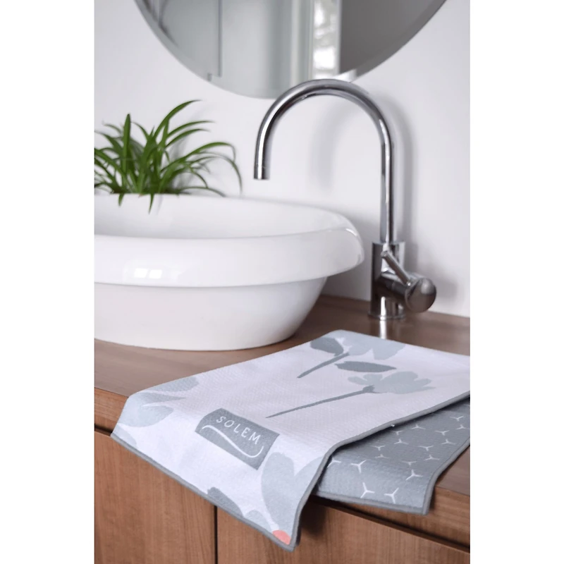 Microfiber Breezy Marguerite Hand Towels - Sage, Set of 2