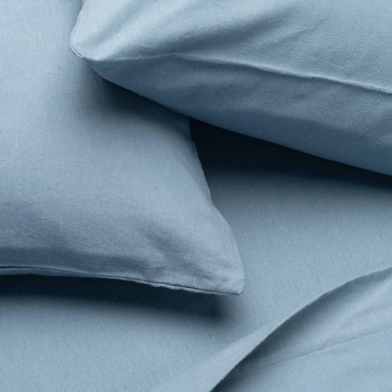 Luxury Solid Flannel Sheet Set