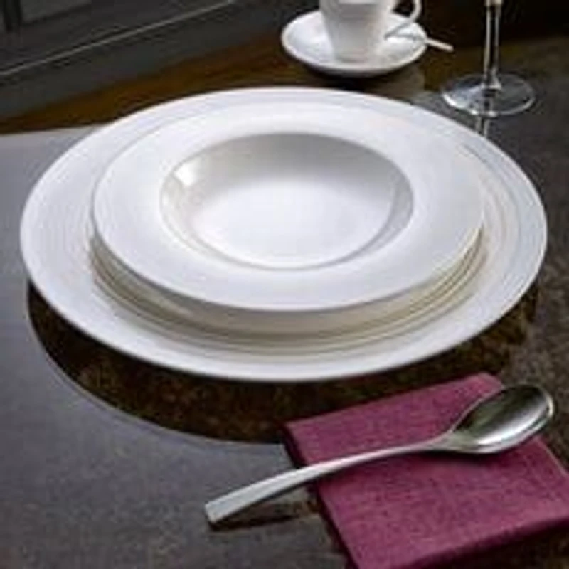 Stella Hotel Buffet Plate