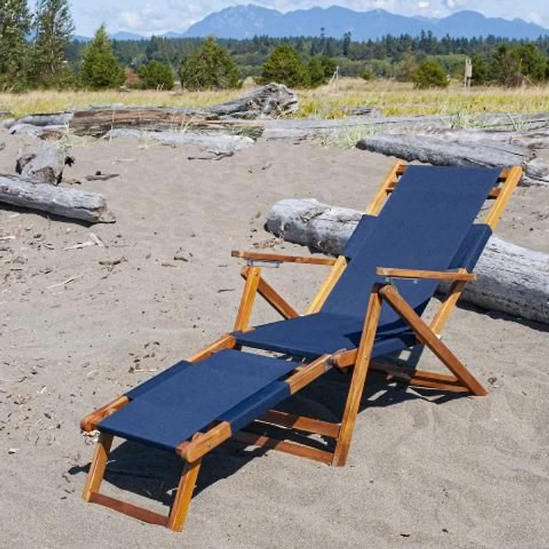 Chaise longue bleue portative avec repose-pieds