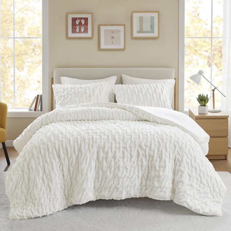 Blair Ruched Ensemble douillette