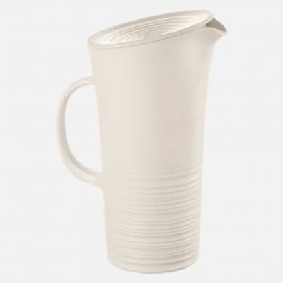 Milk White Tierra Pitcher with Lid