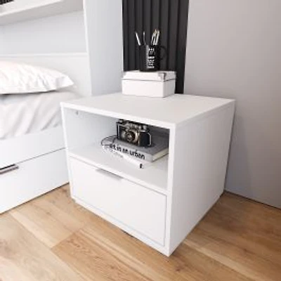 Harry Nightstand