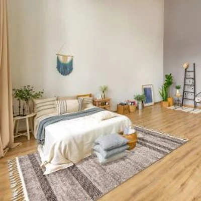 Kybella Coastal Ivory/Grey Bohemian Area Rug