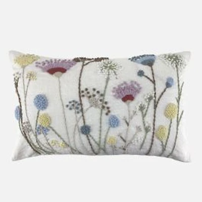 Bruma Tufted Cushion