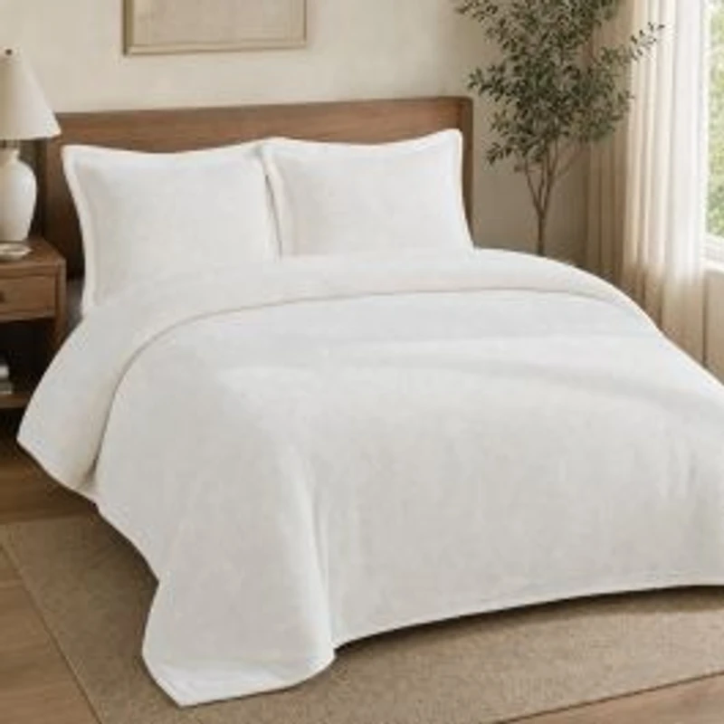 Madrid Coverlet