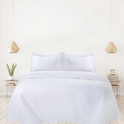 Duke Coverlet Set