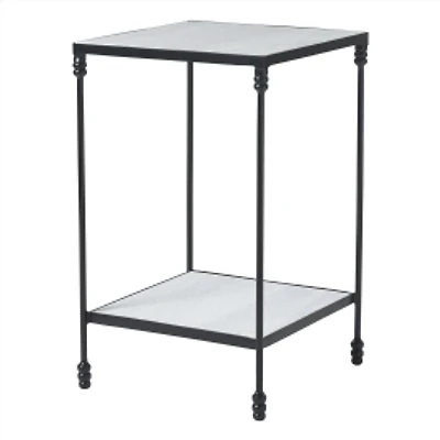 Giulia Table