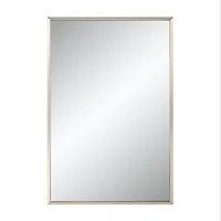 Pia Mirror