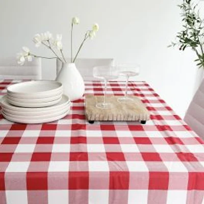 Hotel Plaid Tablecloth by Gourmet Pro