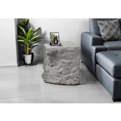 Indoor/Outdoor Side Accent Table
