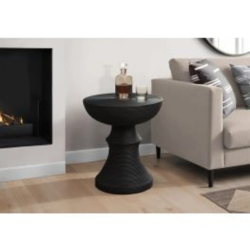 Pedestal Indoor/Outdoor Accent Table