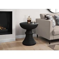 Pedestal Indoor/Outdoor Accent Table
