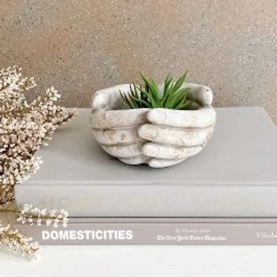 Cupping Hands Planter