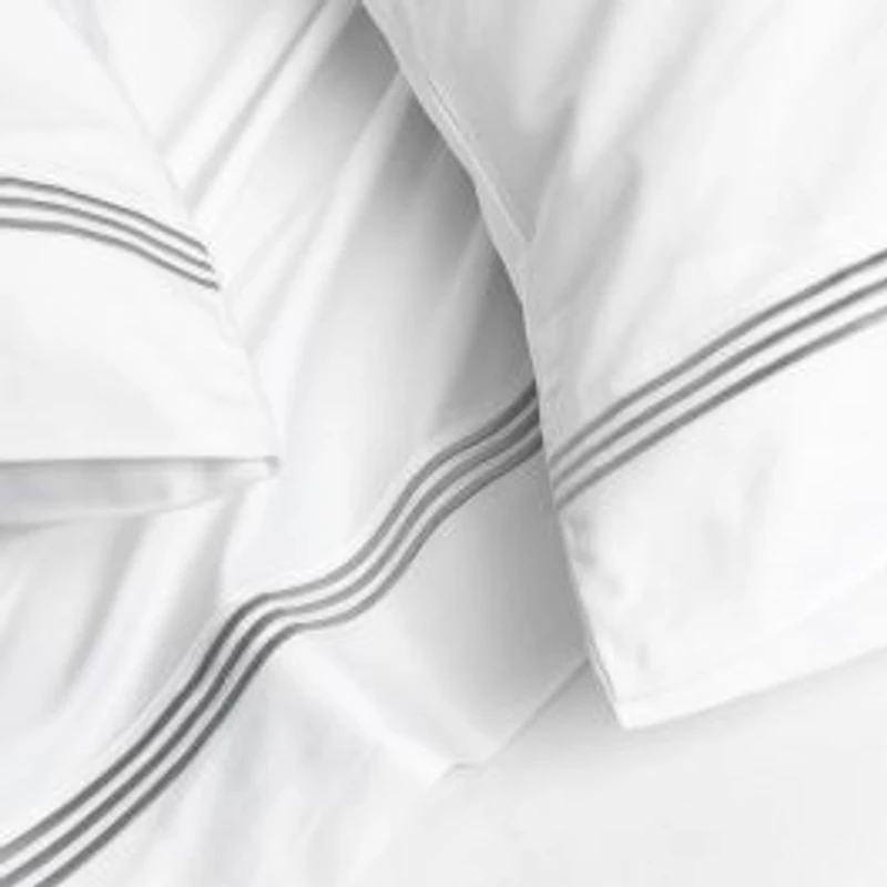 Palace Hotel Set of 2 Pillowcases