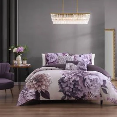 Plum Petal Duvet Cover Set