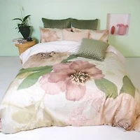 Regina Comforter Set