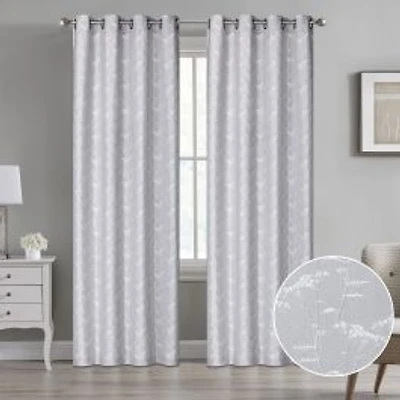 Suave Grommet Panel