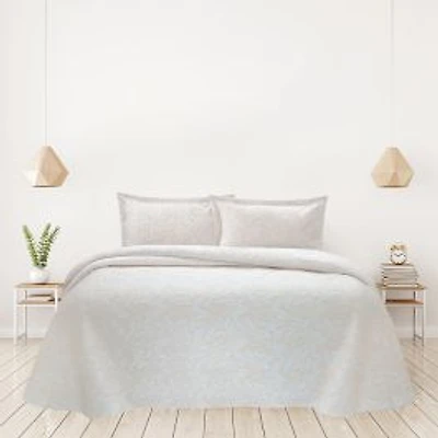 Suffolk Coverlet Coverlet Set