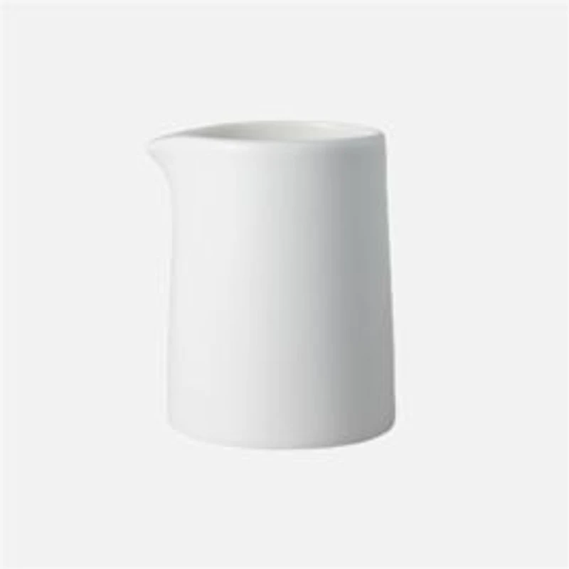 Maxwell & Williams White Basics Bistro Pourer
