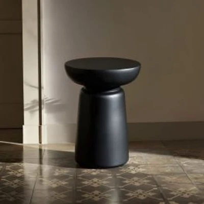 Winston Side Table