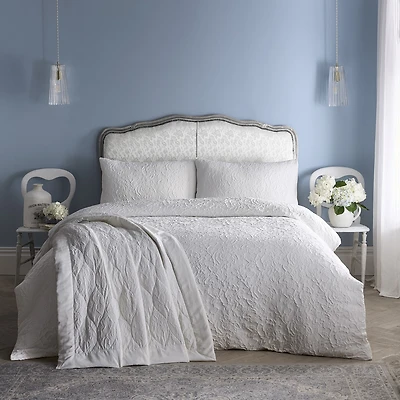 Collier Comforter Set