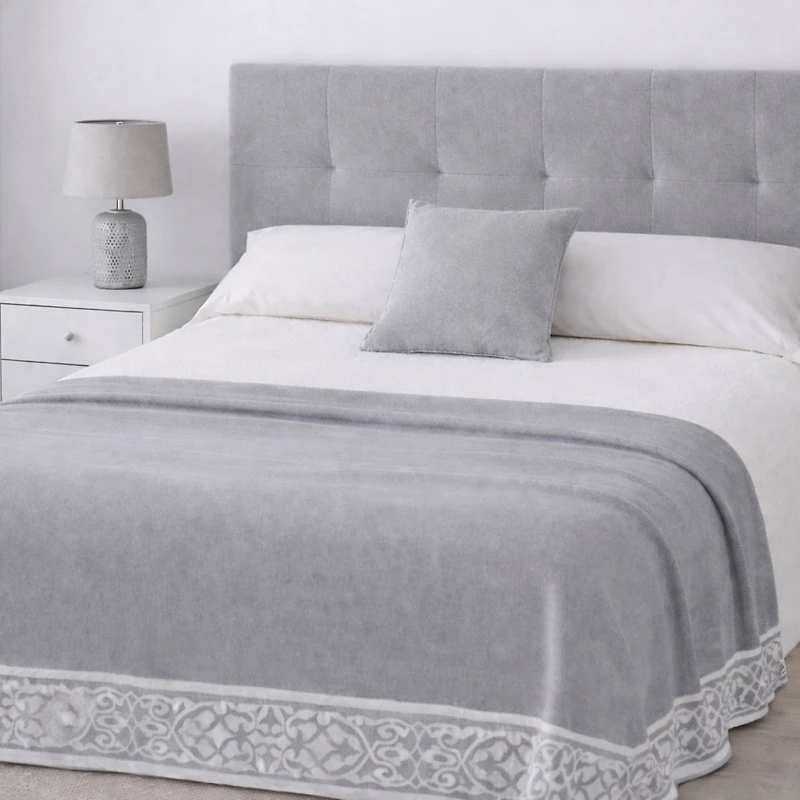 Versailles Blanket