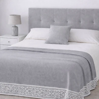 Versailles Blanket
