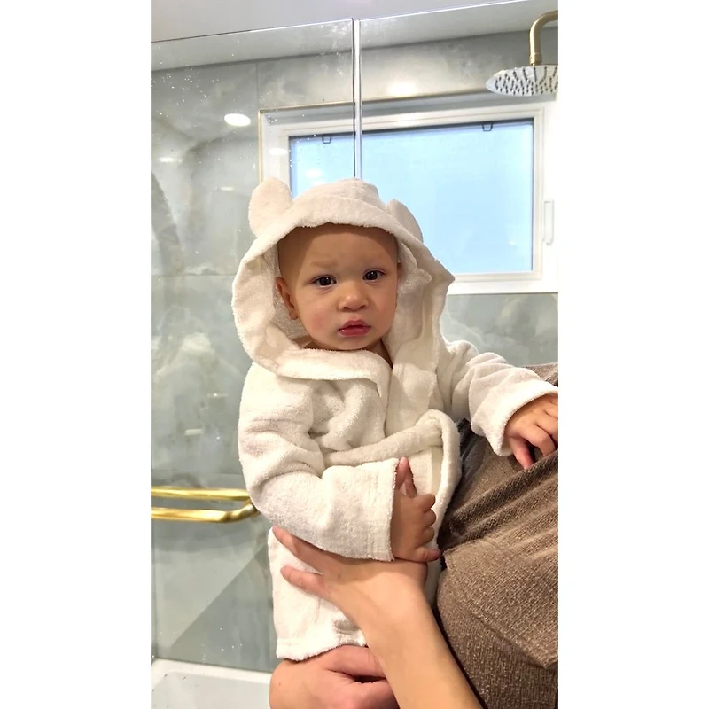 Organic Baby Bath Robe by Beba Canada