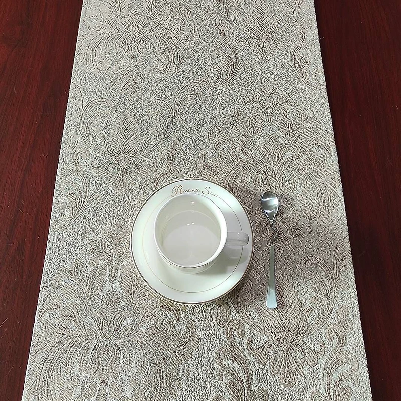 Victoria Runner