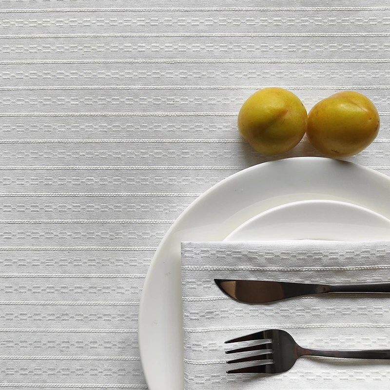 Rento Tablecloth