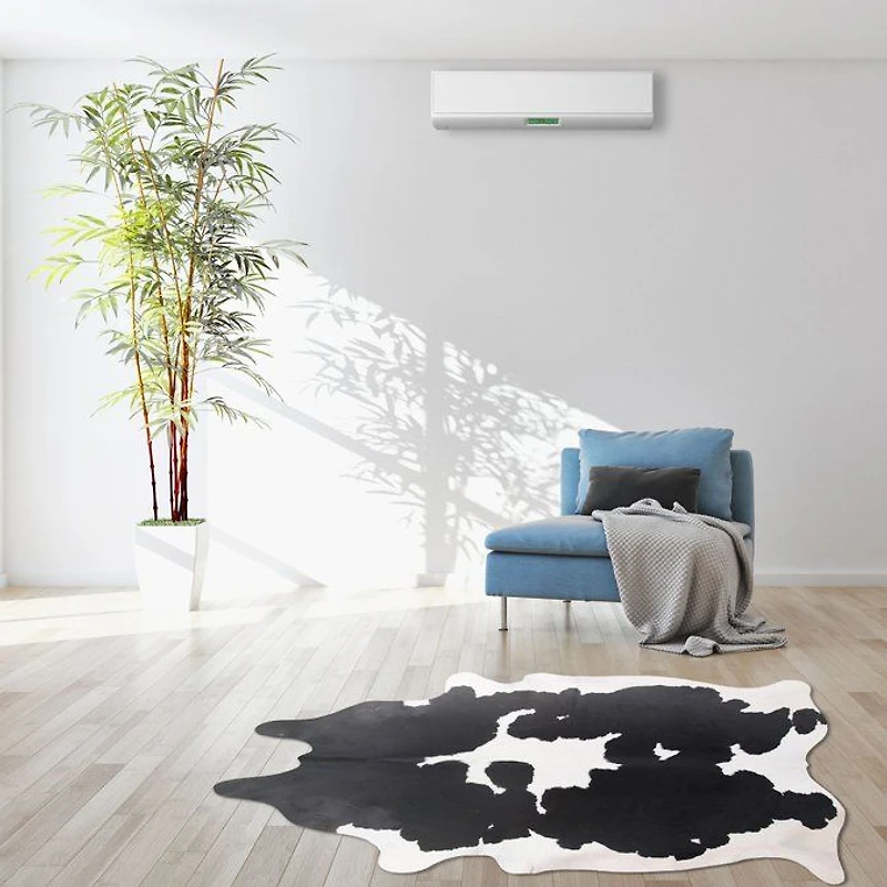 Skins Natural Cowhide - Black & White