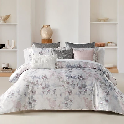 Clara Comforter Set