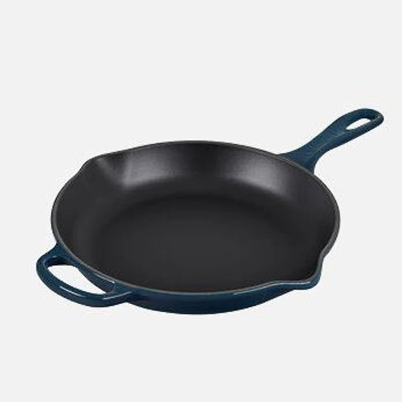 Poêle signature ronde en fonte 26 cm par Le Creuset