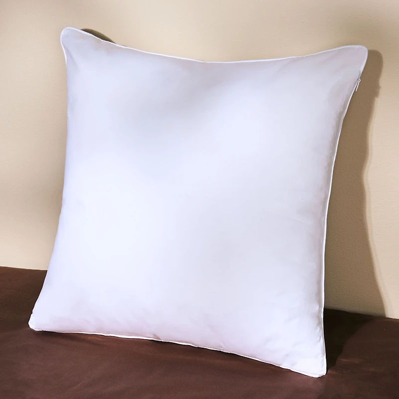 Patty Square Cushion