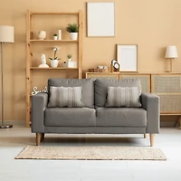 Enamorada Cushion