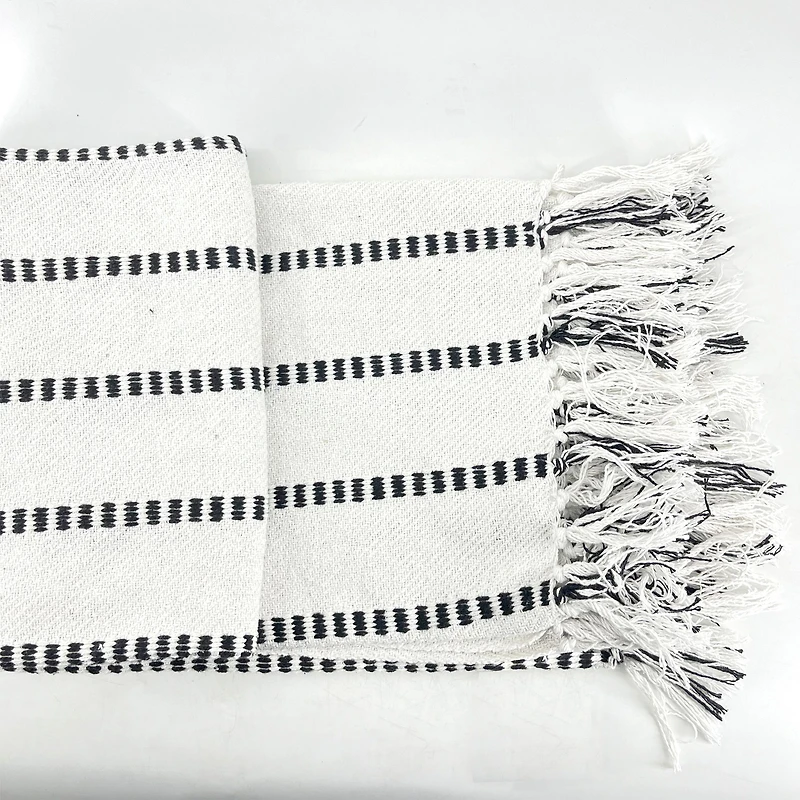 Simplicity Throw