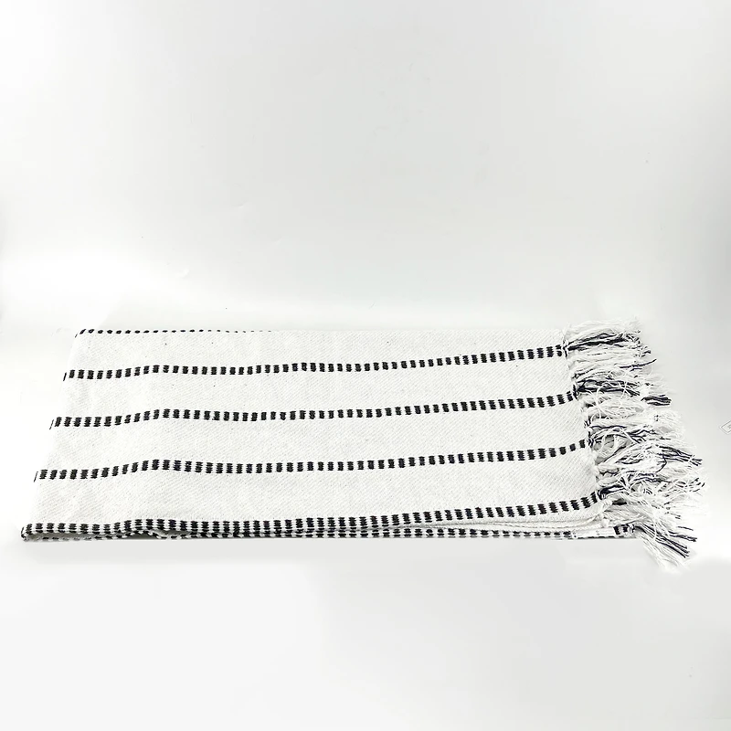 Simplicity Throw