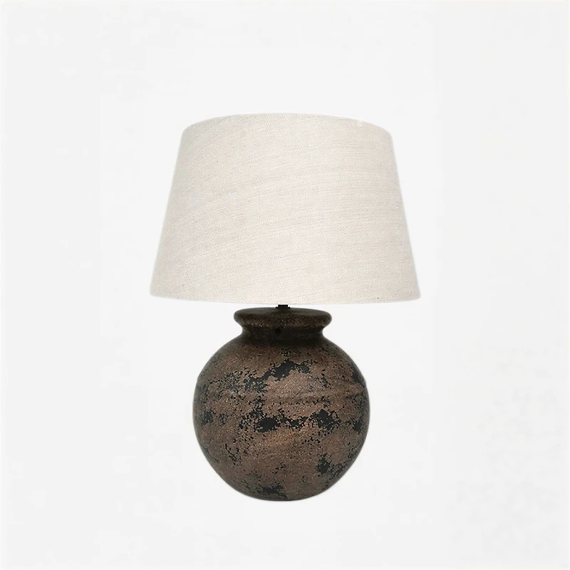 Vida Table Lamp